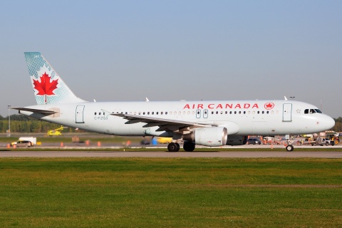C-FZQS - A320-214 - Air Canada - YUL - 19-09-2014b