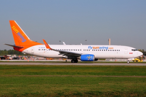 C-GOFW - 737-8BK(WL) - Sunwing Airlines - YUL - 19-09-2014b