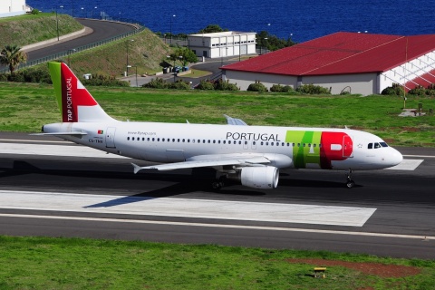 CS-TNV - A320-214(WL) - TAP _ Air Portugal - FNC - 30-09-2014b