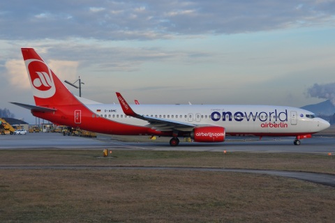 D-ABME - 737-86J(WL) - Air Berlin - SZG - 11-01-2014