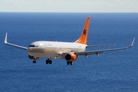 D-AHLK - 737-8K5(WL) - TUIfly - FNC - 30-09-2014