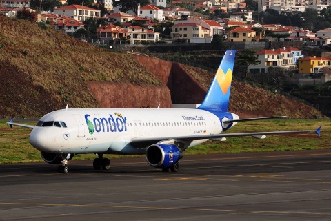 D-AICF - A320-212 - Condor - FNC - 02-10-2014b