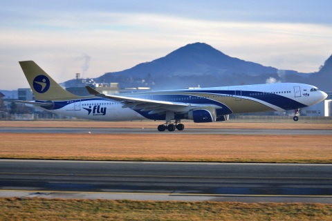 EI-ETI - A330-322 - I-Fly - SZG - 11-01-2014