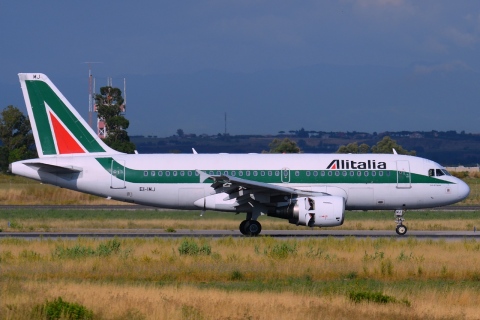 EI-IMJ - A319-112 - Alitalia - FCO - 17-06-2014