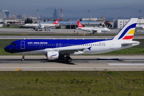 ER-AXV - A320-211 - Air Moldova - IST - 31-03-2014b
