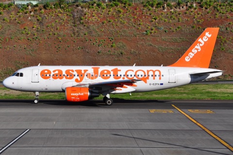 G-EZFH - A319-111 - easyJet - FNC - 28-09-2014
