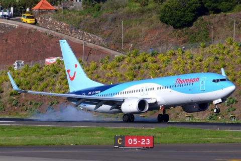 G-TAWN - 737-8K5(WL) - Thomson Airways - FNC - 29-09-2014b