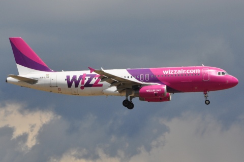 HA-LPD - A320-233 - Wizz Air - FCO - 17-06-2014