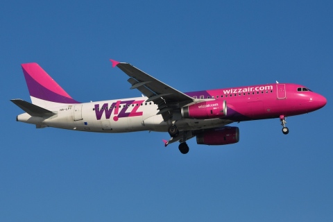 HA-LPY - A320-232 - Wizz Air - OTP - 14-02-2014