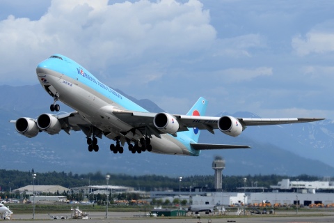 HL7610 - 747-8HTF - Korean Air Lines - ANC - 01-07-2014