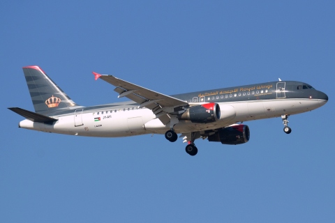 JY-AYI - A320-212 - Royal Wings - AYT - 26-08-2014