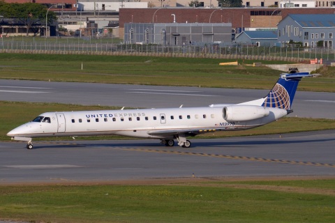 N13970 - ERJ-145LR - United Express - YUL - 19-09-2014