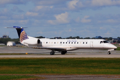 N14991 - ERJ-145LR - United Express - YUL - 18-09-2014