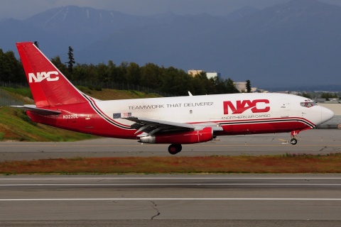 N322DL - 737-232 - Northern Air Cargo - ANC - 30-06-2014b