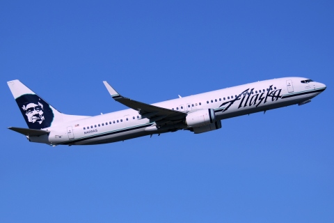 N409AS - 737-990(ER)(WL) - Alaska Airlines - ANC - 02-07-2014