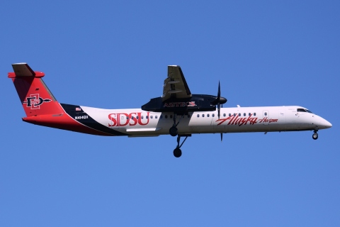 N414QX - DHC-8-401Q - Horizon Air - SEA - 24-06-2014