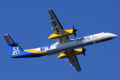 N441QX - DHC-8-402Q - Horizon Air - ANC - 01-07-2014b