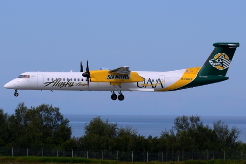 N443QX - DHC-8-402NG - Horizon Air - ANC - 02-07-2014