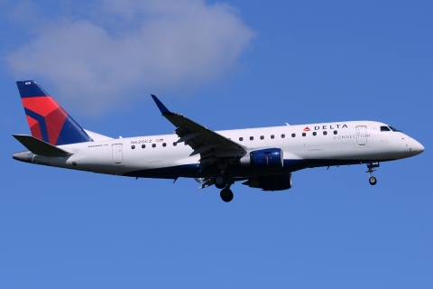 N620CZ - ERJ-175LR (ERJ-170-200 LR)  - Delta Connection - SEA - 24-06-2014
