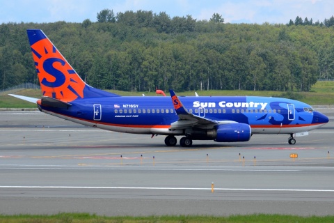 N716SY - 737-7Q8(WL) - Sun Country Airlines - ANC - 01-07-2014