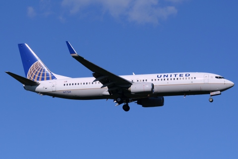 N77261 - 737-824(WL) - United Airlines - SEA - 24-06-2014