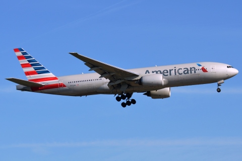 N775AN - 777-223(ER) - American Airlines - FRA - 04-05-2014