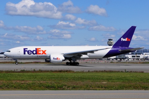 N886FD - 777-FS2 - Federal Express (FedEx) - ANC - 02-07-2014