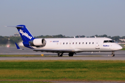 N951SW - CRJ-200ER - SkyWest Airlines - YUL - 19-09-2014