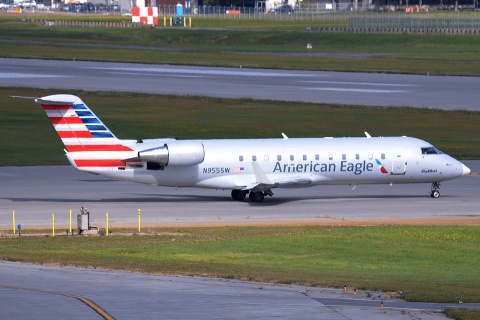 N955SW - CRJ-200ER - American Eagle - YUL - 18-09-2014
