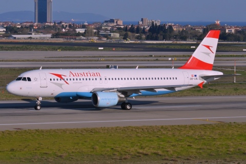 OE-LBL - A320-214 - Austrian Airlines - IST - 30-03-2014
