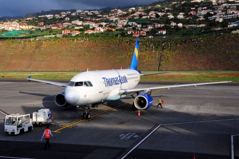 OO-TCS - A319-132 - Thomas Cook Airlines Belgium - FNC - 02-10-2014