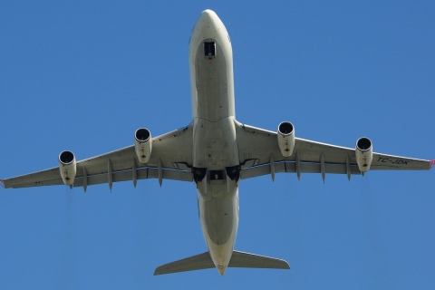 TC-JDK - A340-311 - Turkish Airlines - IST - 31-03-2014