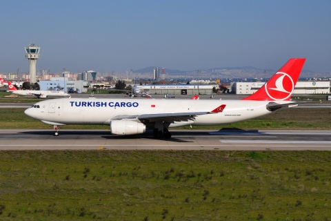 TC-JDP - A330-243F - Turkish Airlines - IST - 30-03-2014b