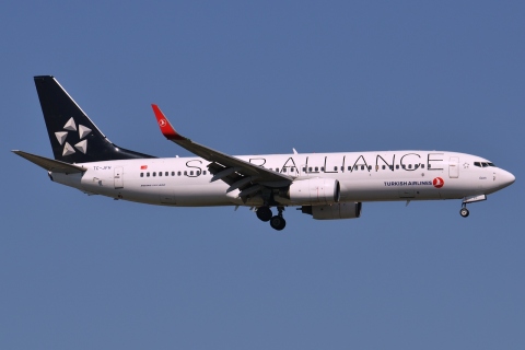 TC-JFH - 737-8F2(WL) - Turkish Airlines - IST - 30-03-2014c