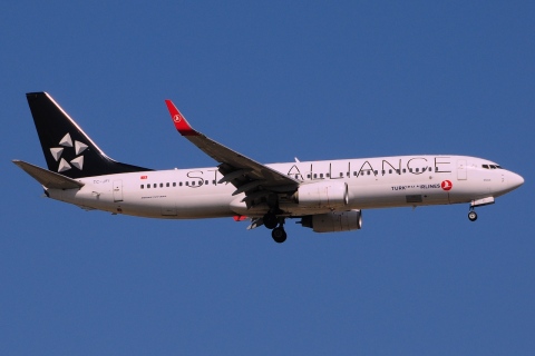 TC-JFI - 737-8F2(WL) - Turkish Airlines - AYT - 23-08-2014