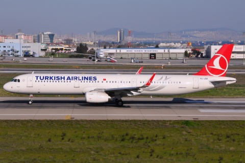 TC-JSK - A321-231(WL) - Turkish Airlines - IST - 30-03-2014