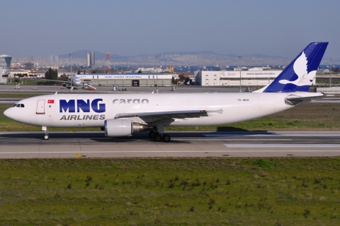 TC-MCE - A300-605RF - MNG Airlines - IST - 30-03-2014c