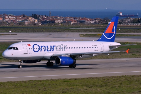 TC-OBN - A320-232 - Onur Air - IST - 30-03-2014