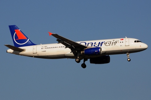 TC-OBO - A320-232 - Onur Air - AYT - 22-08-2014