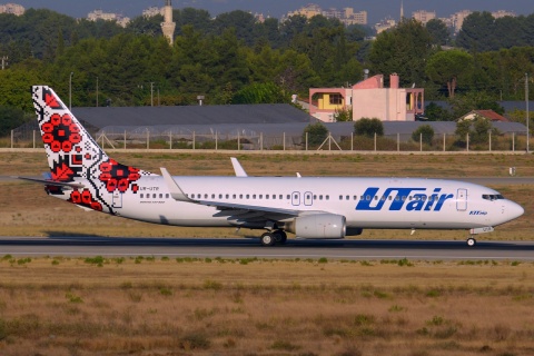 UR-UTR - 737-8Q8(WL) - UTAir-Ukraine - AYT - 26-08-2014