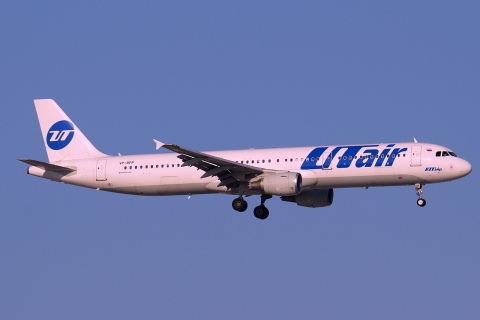 VP-BPP - A321-211 - UTAir Aviation - AYT - 22-08-2014