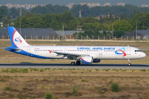 VQ-BCX - A321-211 - Ural Airlines - AYT - 26-08-2014