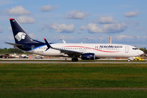 XA-AME - 737-852(WL) - Aeromexico - YUL - 18-09-2014