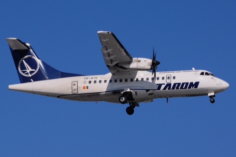YR-ATE - ATR 42-500 - Tarom - OTP - 14-02-2014