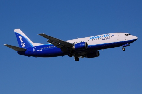 YR-BAJ - 737-430 - Blue Air - BRU - 14-02-2014