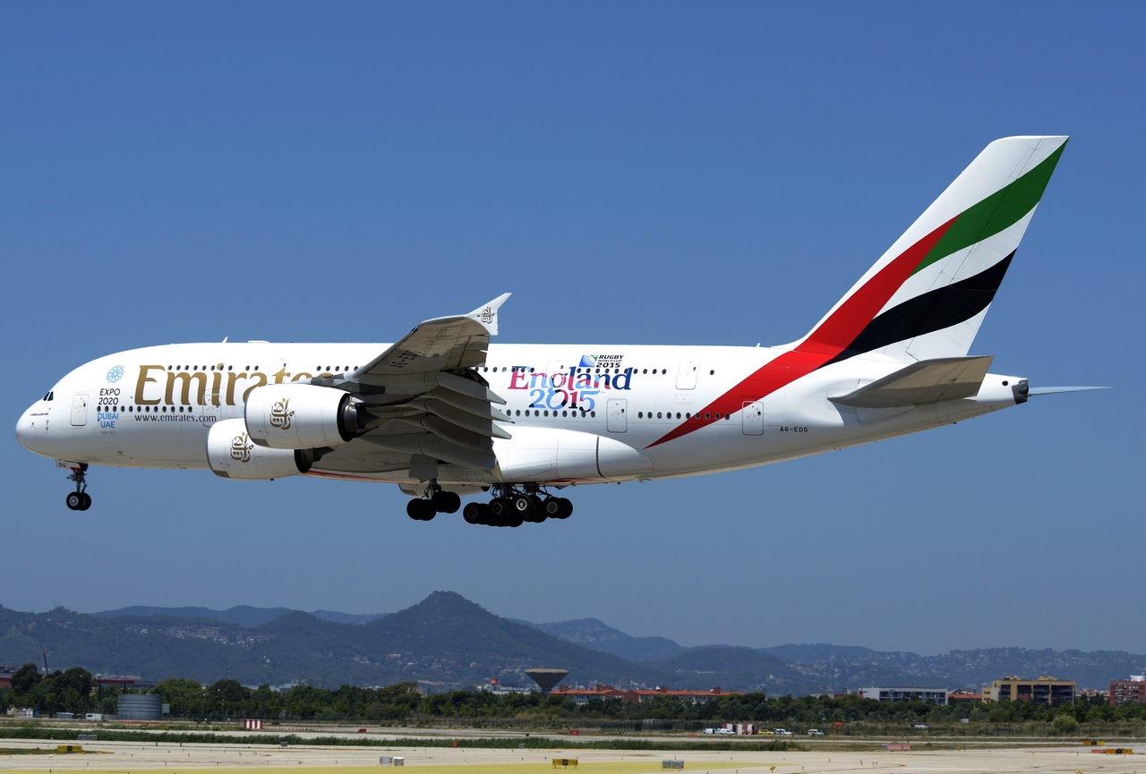 A6-EDG - A380-861 - Emirates - BCN - 29-06-2015