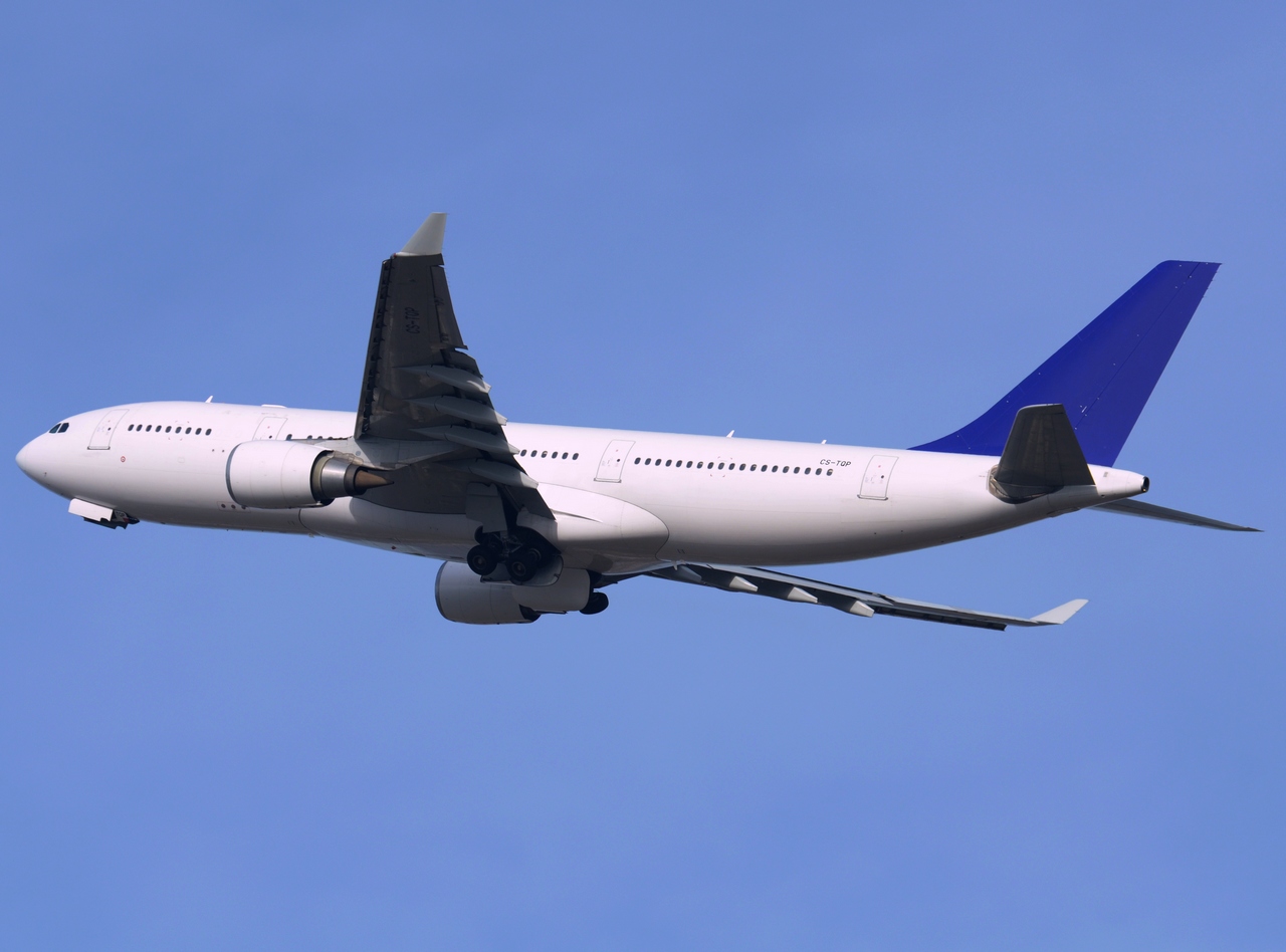 CS-TQP - A330-202 - Hi Fly - ORY - 07-03-2015