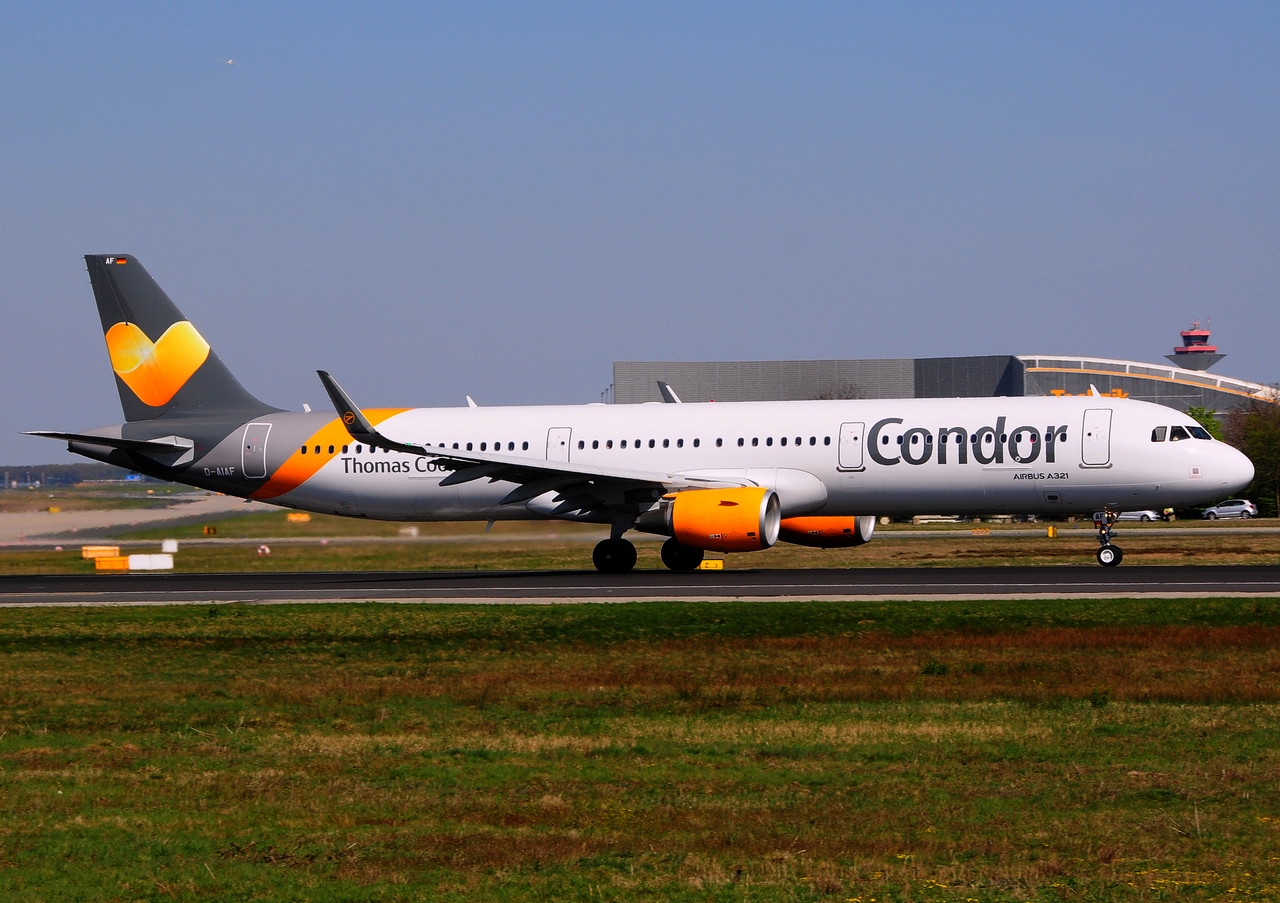 D-AIAF - A321-211(WL) - Condor - FRA - 19-04-2015