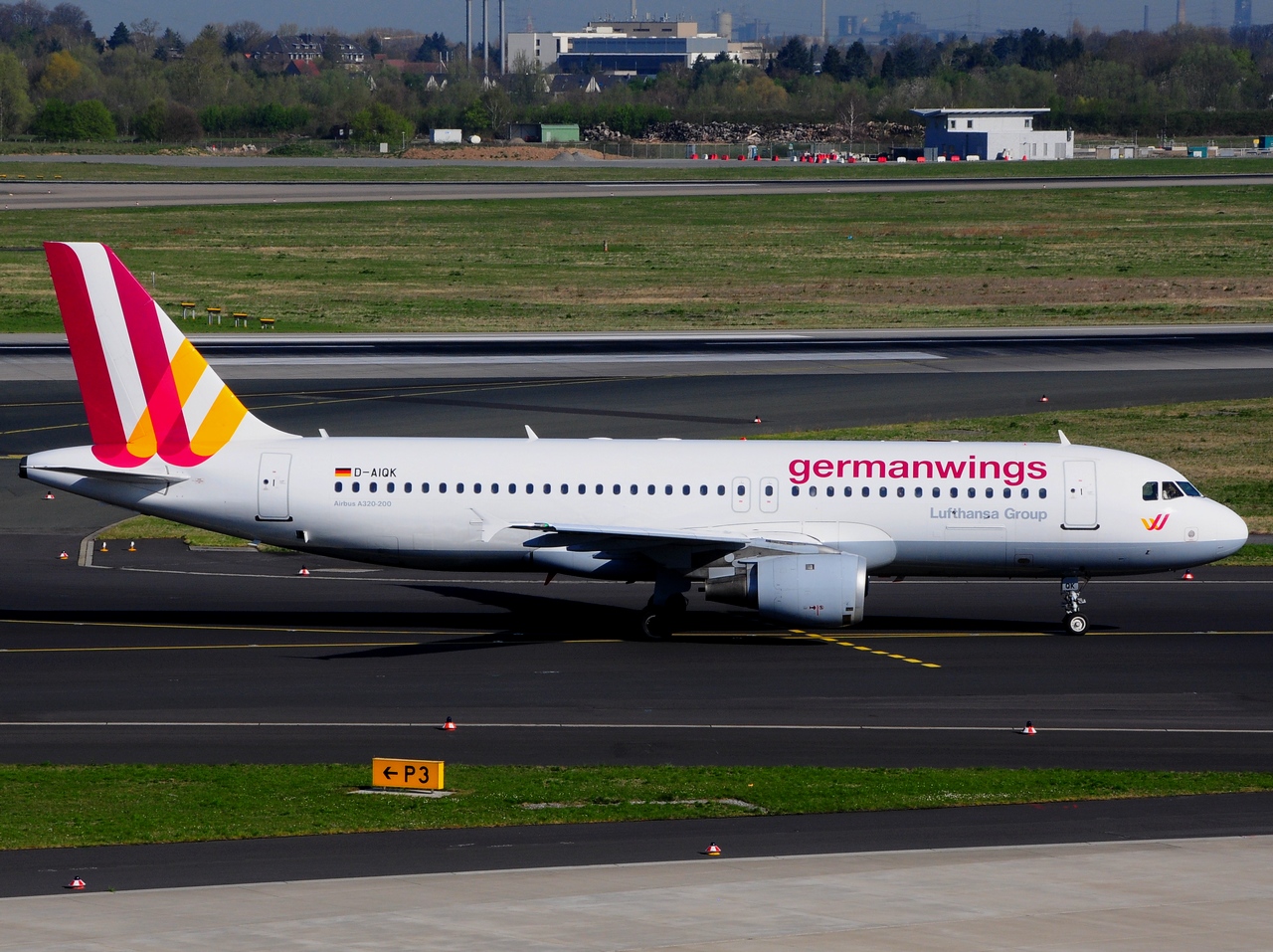 D-AIQK - A320-211 - Germanwings - DUS - 15-04-2015