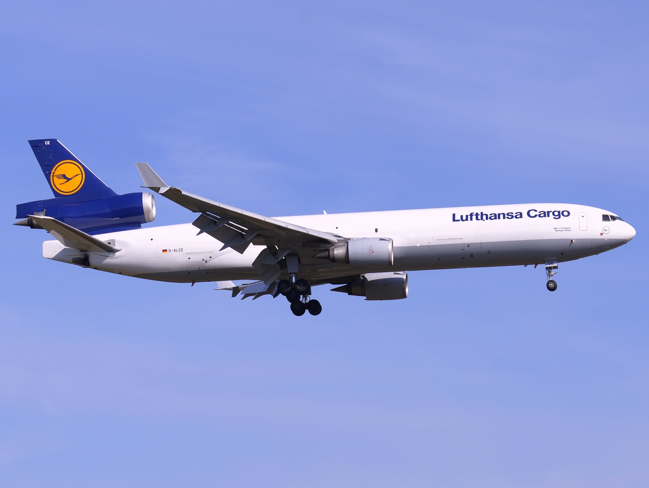 D-ALCE - MD-11F - Lufthansa Cargo - FRA - 19-04-2015